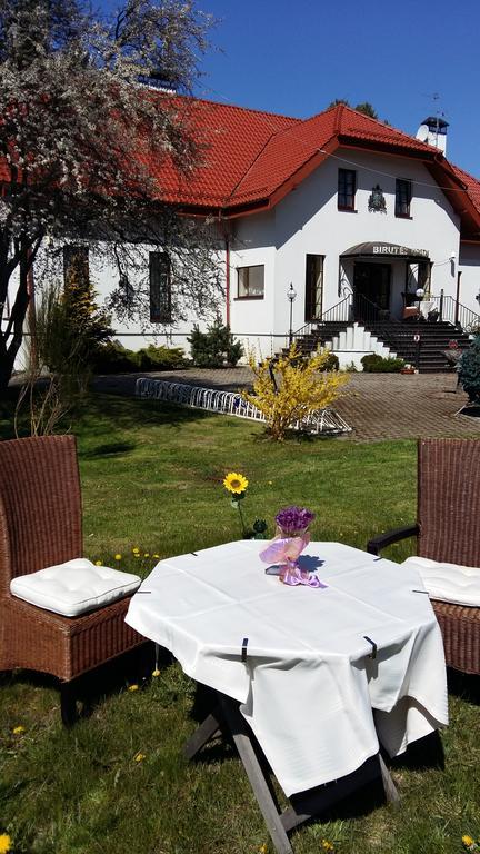Guest House Birutes Uostas Sventoji Exterior photo